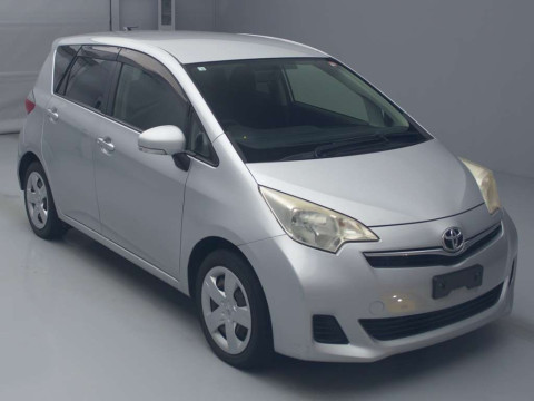 2012 Toyota Ractis NSP120[2]