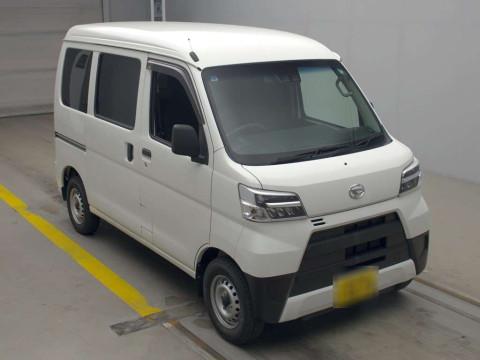 2022 Daihatsu Hijet Cargo S321V[2]