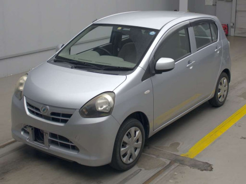 2011 Daihatsu Mira es LA300S[0]