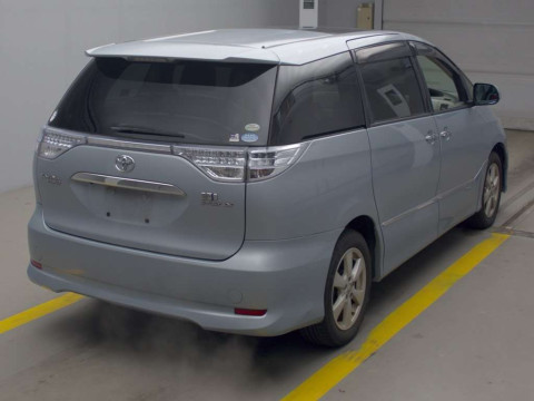 2011 Toyota Estima Hybrid AHR20W[1]