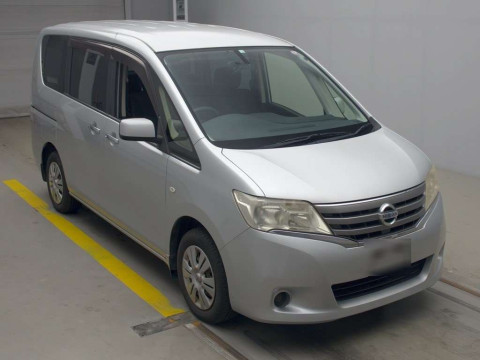 2012 Nissan Serena C26[2]