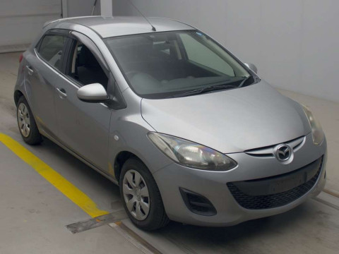 2013 Mazda Demio DEJFS[2]