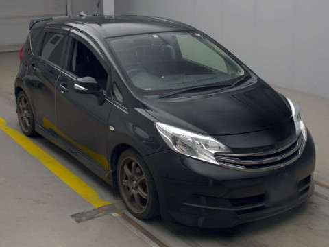 2014 Nissan Note E12[2]