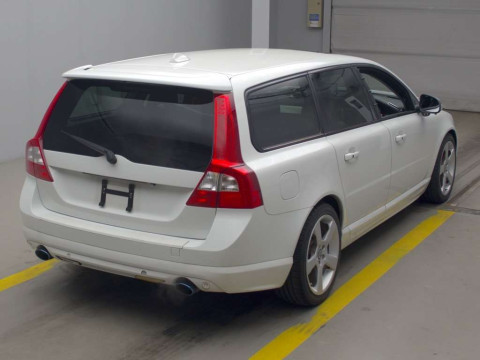 2010 Volvo V70 BB6304TW[1]