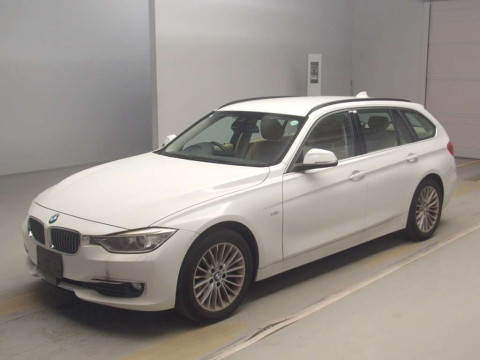 2015 BMW 3 Series 3D20[0]