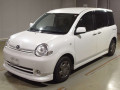 2006 Toyota Sienta