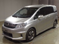 2016 Honda Freed spike hybrid