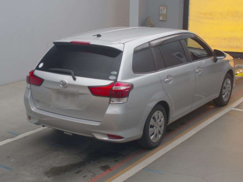 2015 Toyota Corolla Fielder NRE161G[1]