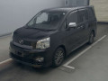 2013 Toyota Voxy