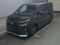 2025 Toyota Voxy