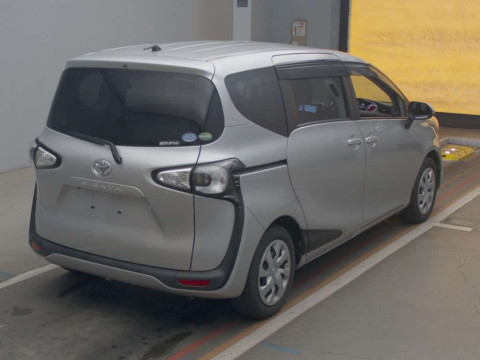 2015 Toyota Sienta NSP170G[1]