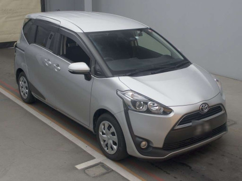 2015 Toyota Sienta NSP170G[2]