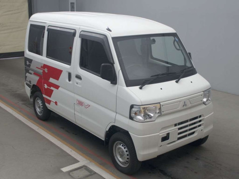 2022 Mitsubishi Minicab Miev U68V[2]