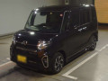 2022 Daihatsu Tanto Custom