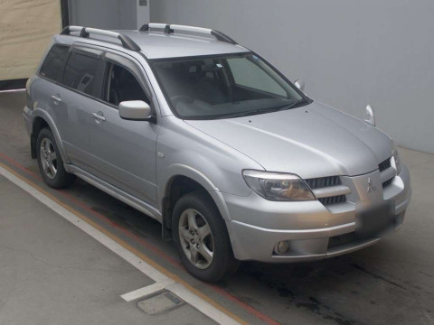 2005 Mitsubishi Airtrek CU5W[2]