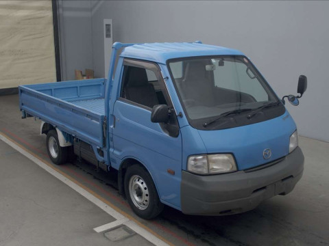 2010 Mazda Bongo Truck SKP2T[2]