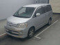 2004 Toyota Noah