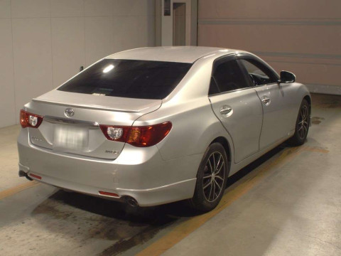 2010 Toyota Mark X GRX130[1]