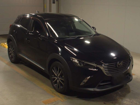 2017 Mazda CX-3 DK5FW[2]