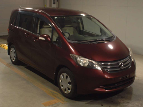 2010 Honda Freed GB3[2]