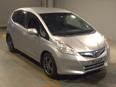 2012 Honda Fit Hybrid GP1[2]