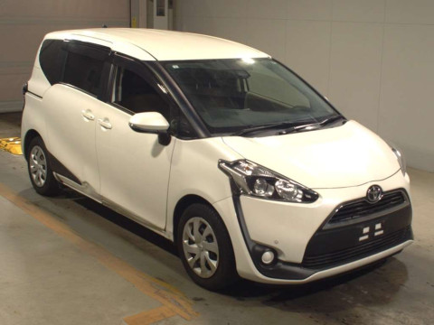 2017 Toyota Sienta NSP170G[2]