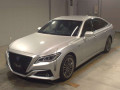 2019 Toyota Crown Hybrid