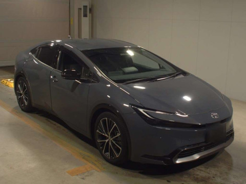 2023 Toyota Prius MXWH60[2]