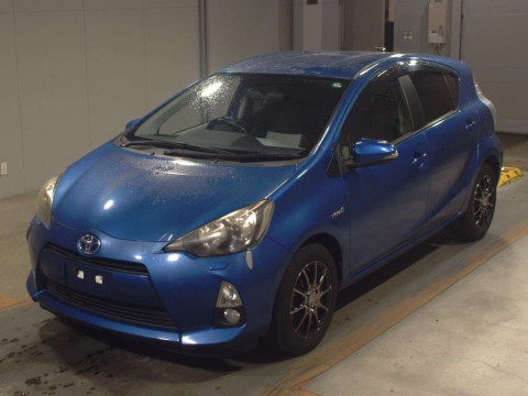 2013 Toyota Aqua NHP10[0]