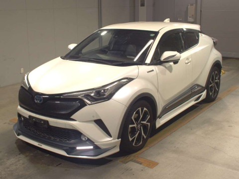 2017 Toyota C-HR ZYX10[0]