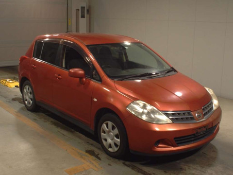 2008 Nissan Tiida C11[2]