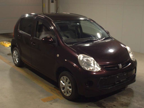 2014 Toyota Passo KGC30[2]