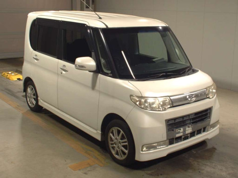 2010 Daihatsu Tanto Custom L375S[2]