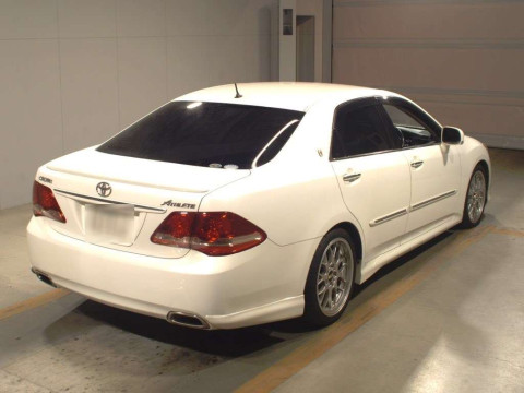 2009 Toyota Crown GRS200[1]