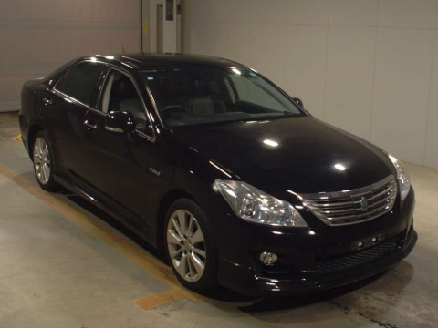 2008 Toyota Crown Hybrid GWS204[2]