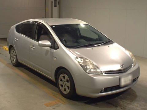 2008 Toyota Prius NHW20[2]