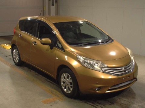 2014 Nissan Note E12[2]