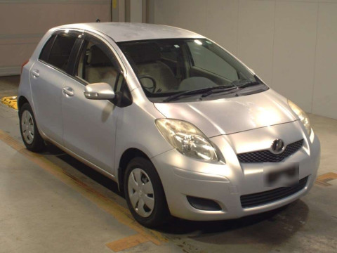 2008 Toyota Vitz SCP90[2]