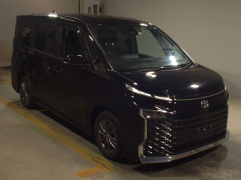 2023 Toyota Voxy MZRA90W[2]