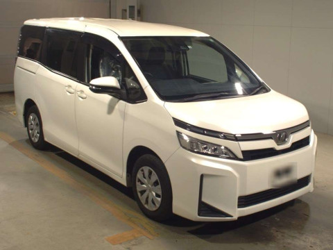 2020 Toyota Voxy ZRR80G[2]