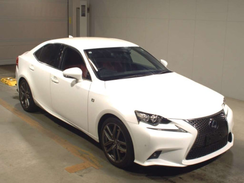 2015 Lexus IS AVE30[2]