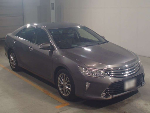 2015 Toyota Camry AVV50[2]