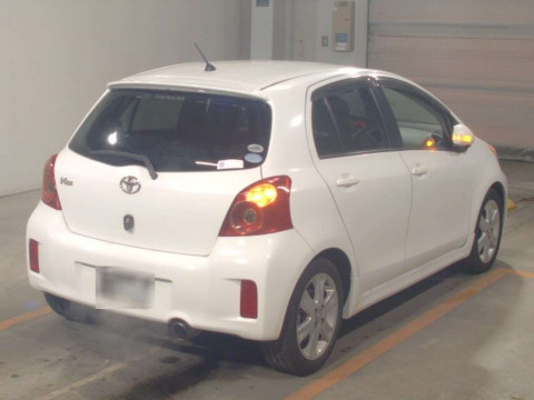 2010 Toyota Vitz NCP91[1]