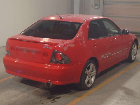 2002 Toyota Altezza SXE10[1]