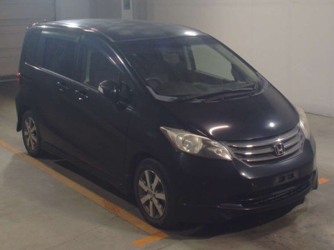 2009 Honda Freed GB3[2]