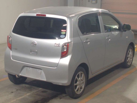 2012 Daihatsu Mira es LA300S[1]