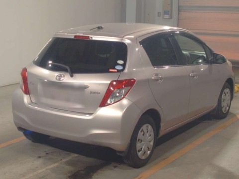 2012 Toyota Vitz KSP130[1]