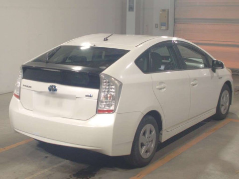 2011 Toyota Prius ZVW30[1]