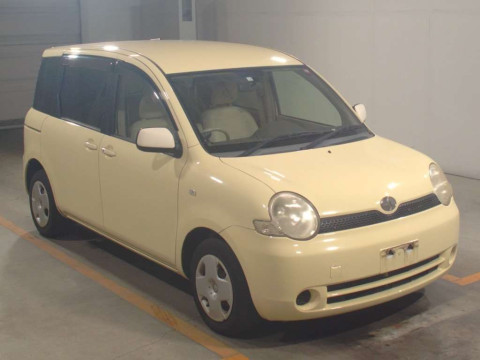 2006 Toyota Sienta NCP81G[2]