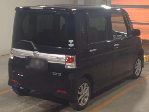 2011 Daihatsu Tanto Custom L375S[1]